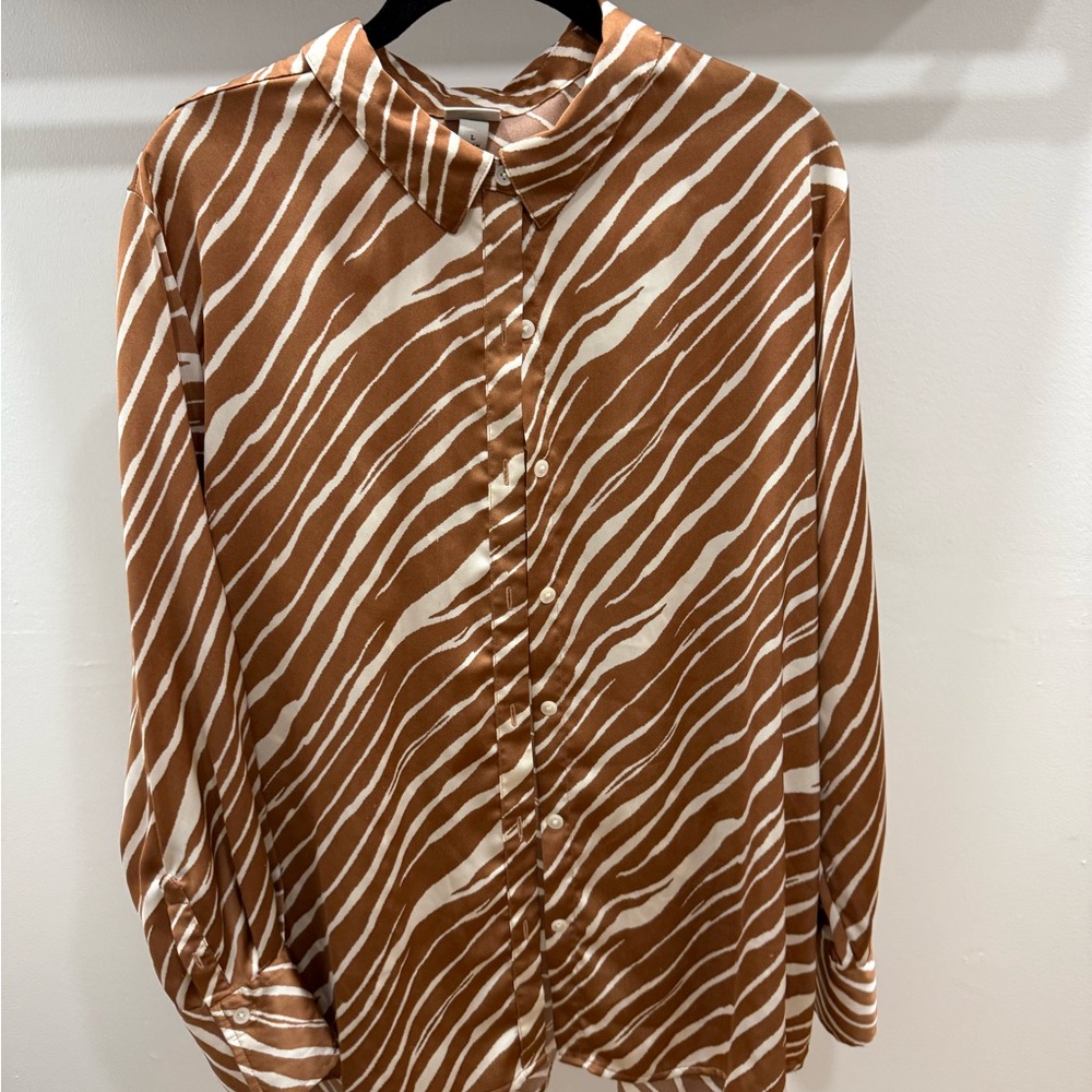 A New Day Brown and White Zebra Print Blouse